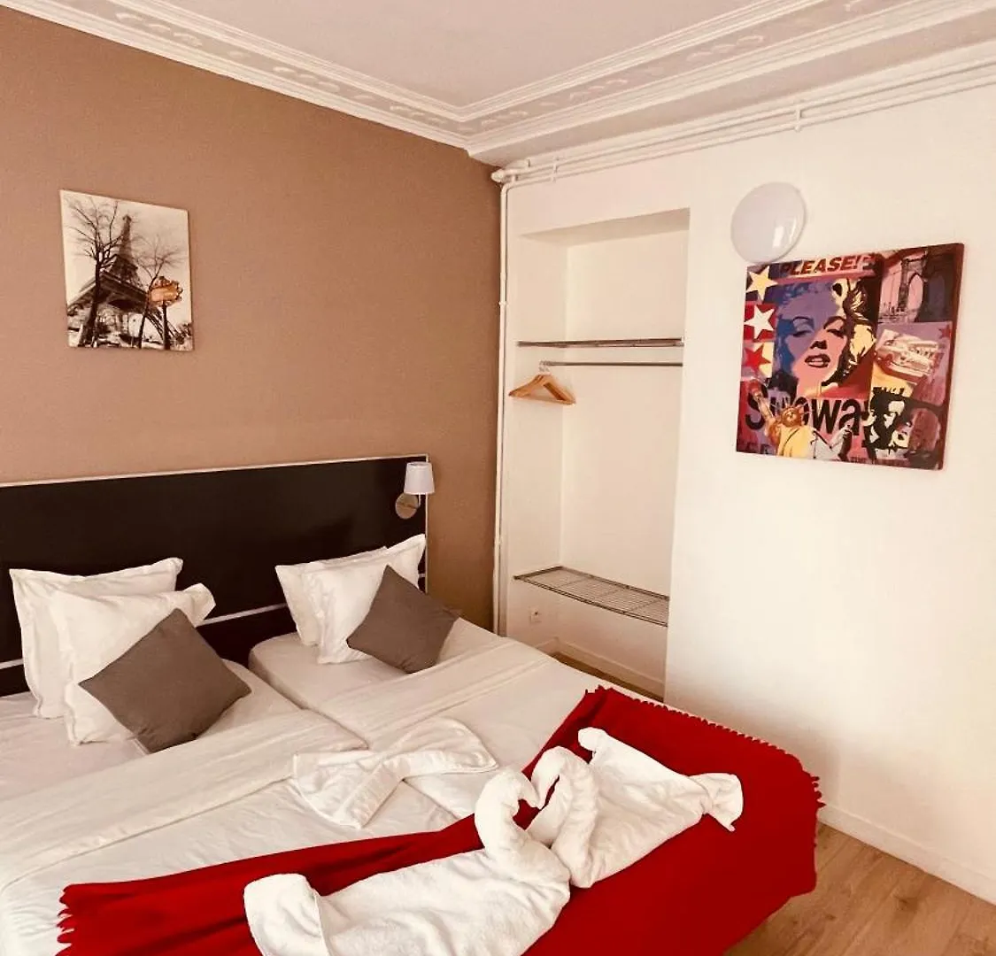 Jeff Hotel 2*