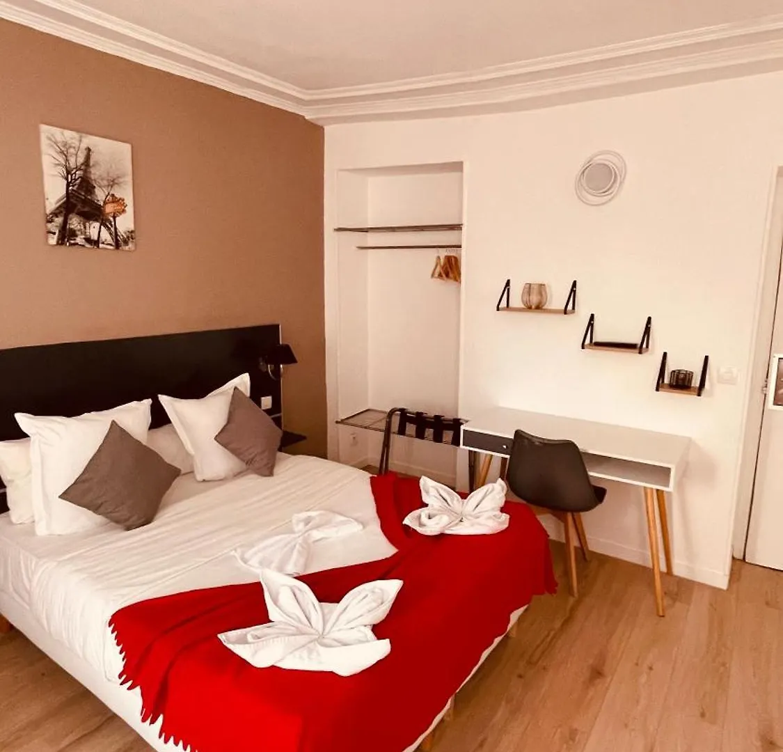 Jeff Hotel 2*