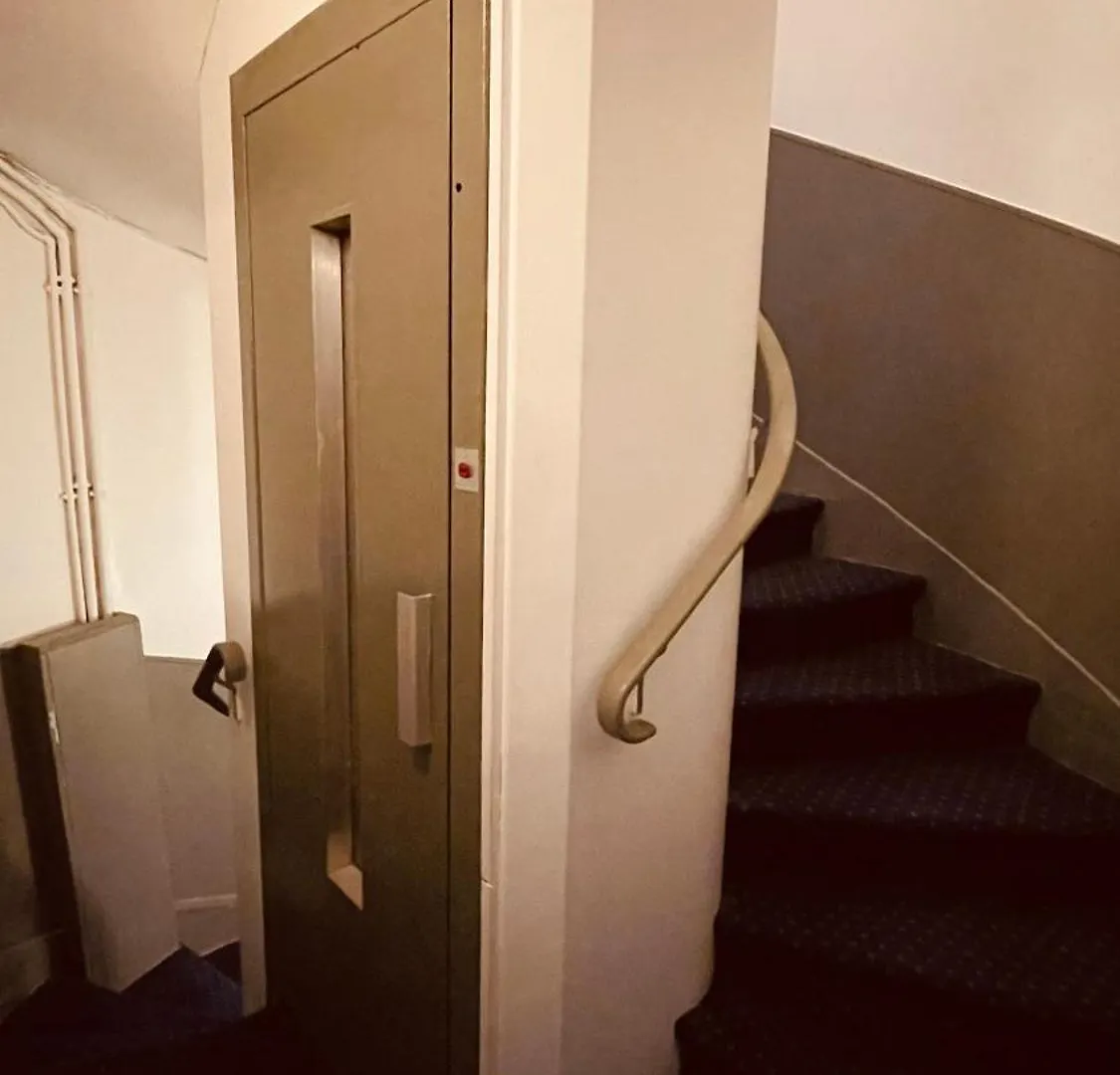 Hotel Jeff 2*